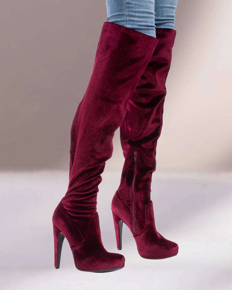 Size 7 ONLY  Ladies Stunning Burgundy Knee High Boots