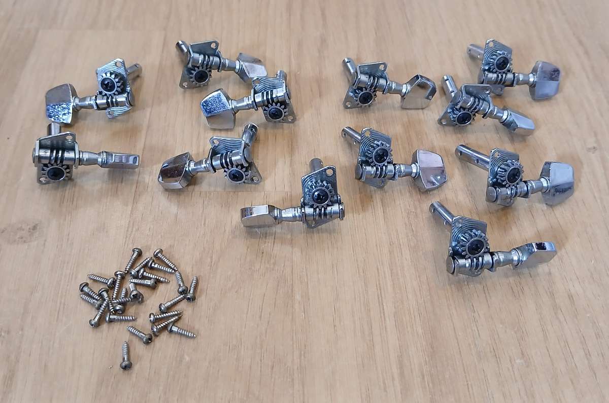 Guitar - vintage 12 string tuners