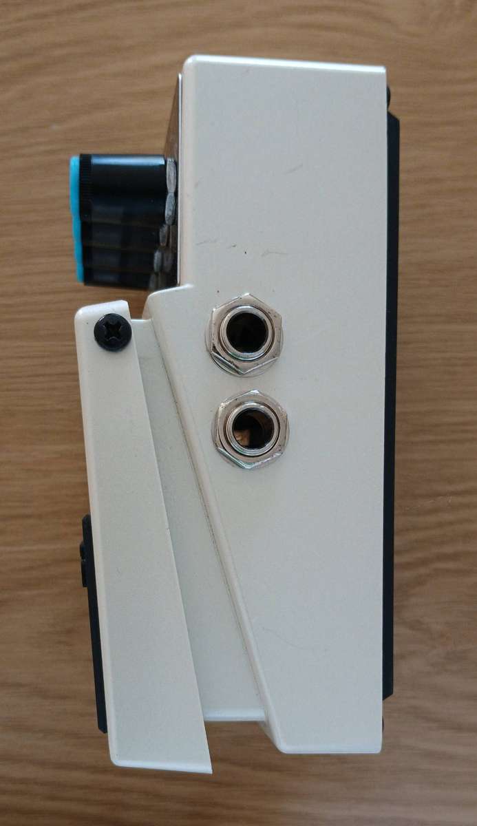 BOSS DD-3 Digital Delay guitar pedal