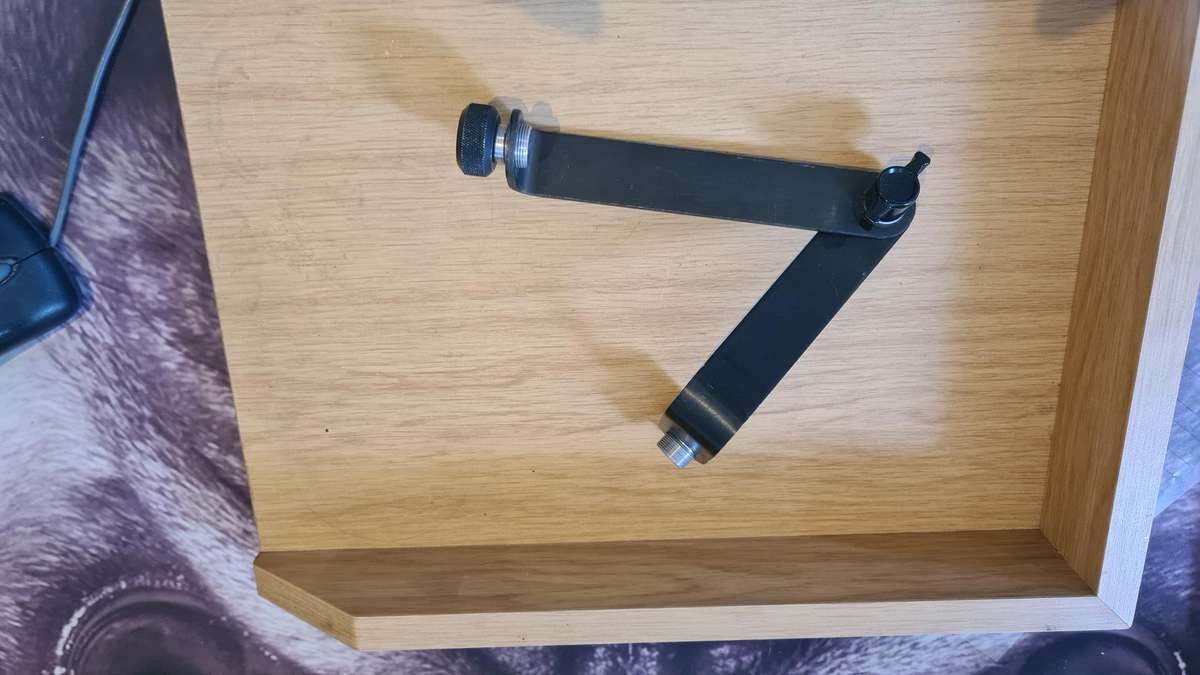 CAD Equitek E-200 microphone