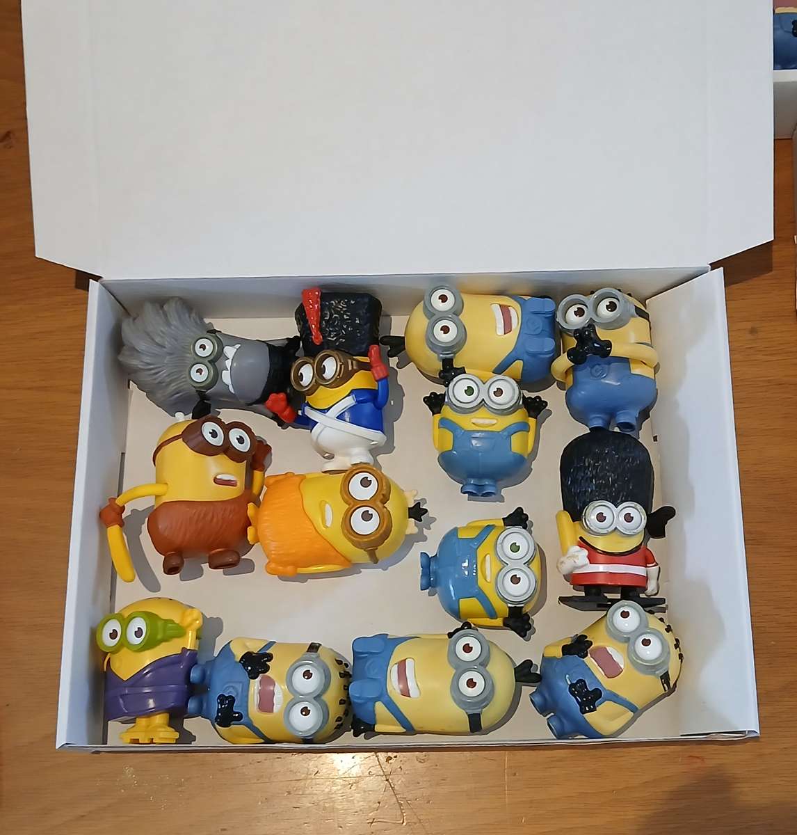 Minions (Despicable Me) x 13 (lot2)