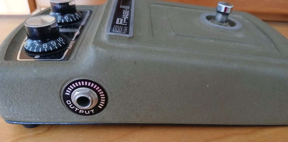 Vintage Roland AP-2 Phase II guitar pedal