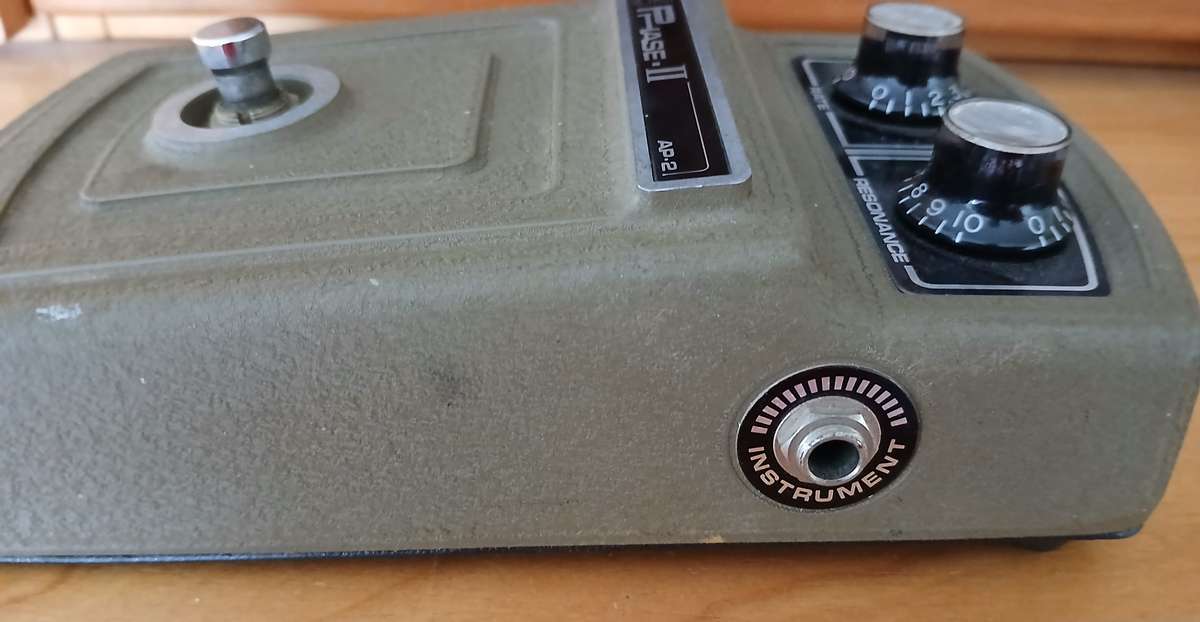 Vintage Roland AP-2 Phase II guitar pedal