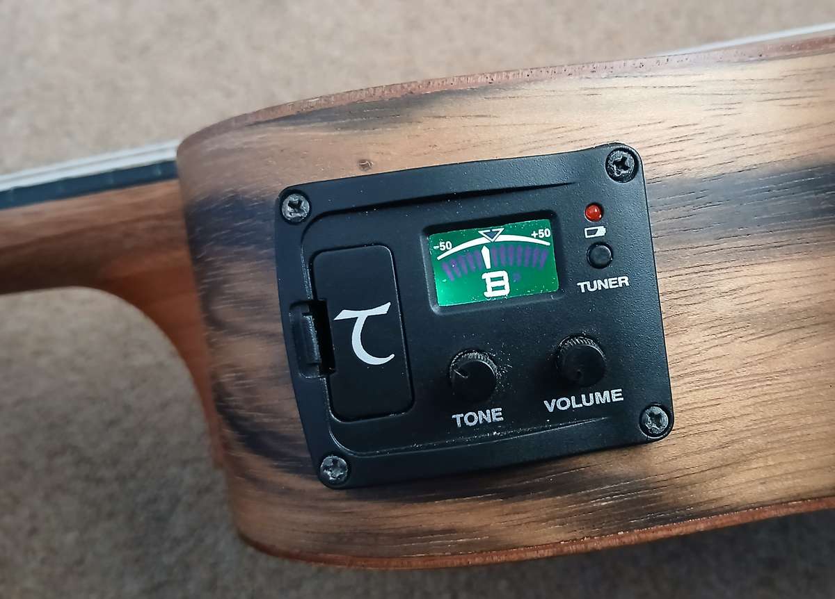 Ukelele Tanglewood TWT13E