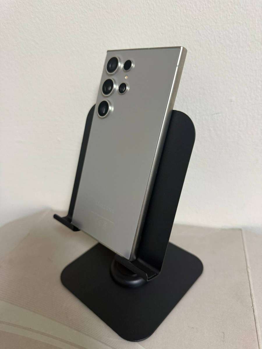 Samsung Galaxy S24 Ultra - Titanium Grey - Original Box - Warranty