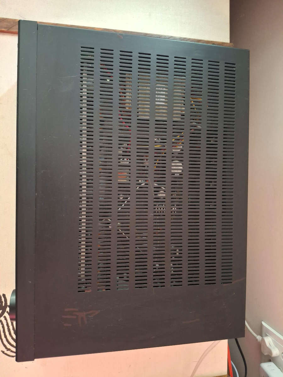 Sherwood AM/FM 4 channel multi Zone Stereo Receiver