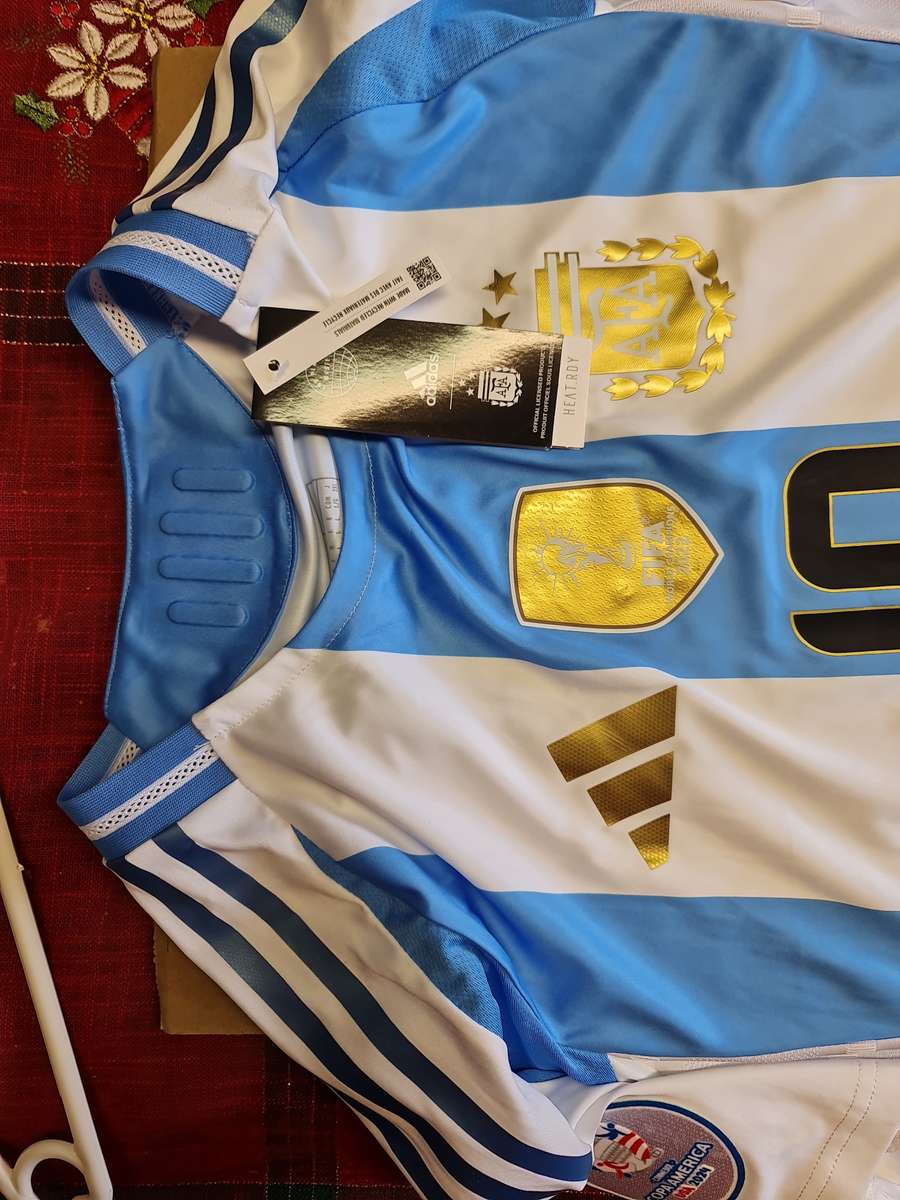 Lionel messi signed jersey with coa