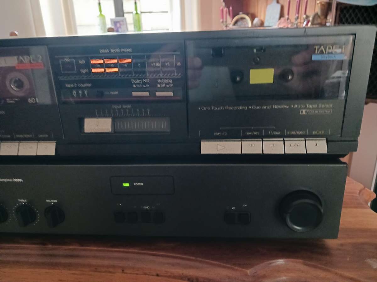 Technics :  Double  Stereo Cassette Deck RS - D550W