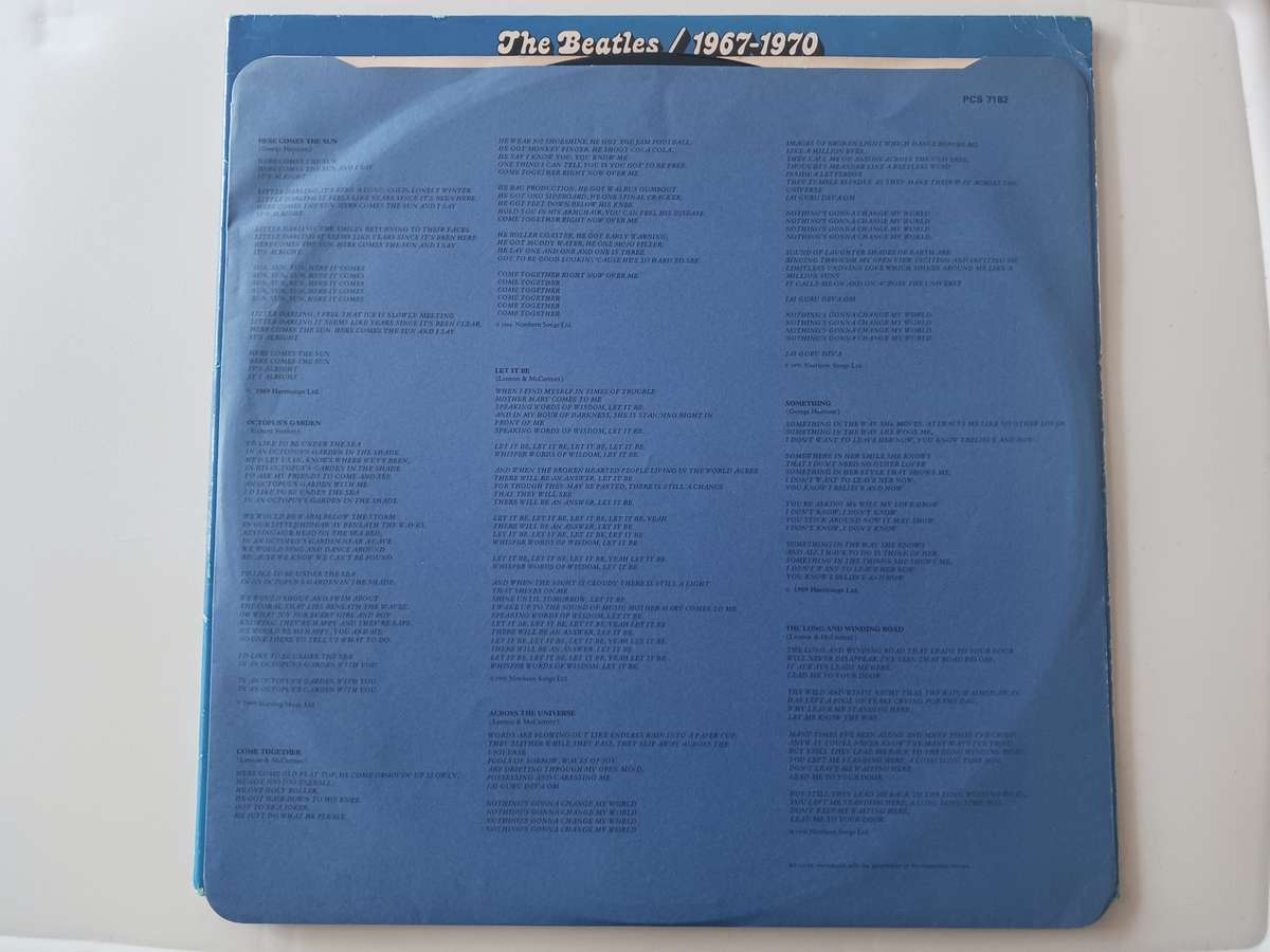 The Beatles - 1967- 1970  ( Quality 1973 UK pressing in NM 2 x vinyl LP )