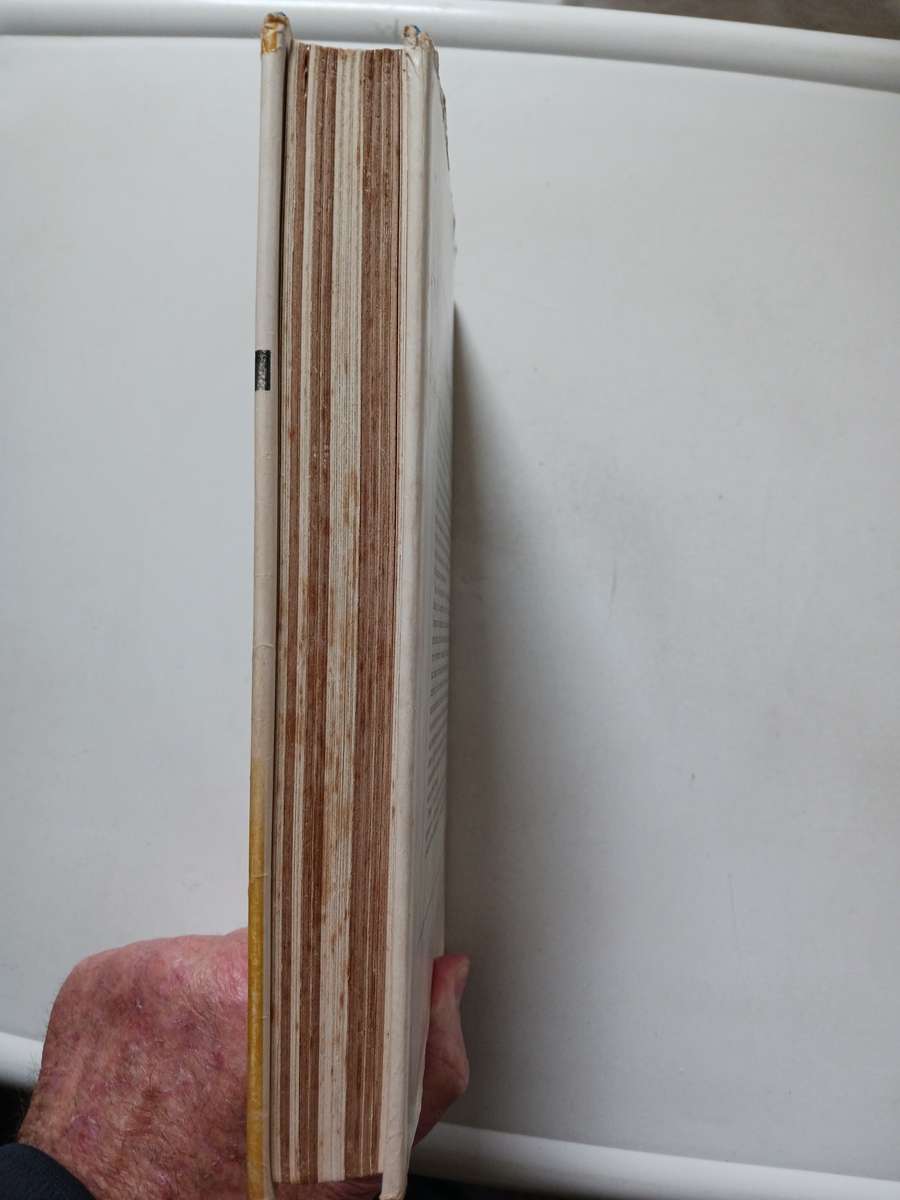 Lawrence Green Like Diamond Blazing The Story of the Diamonds of South Africa ( 1967 UK edition )