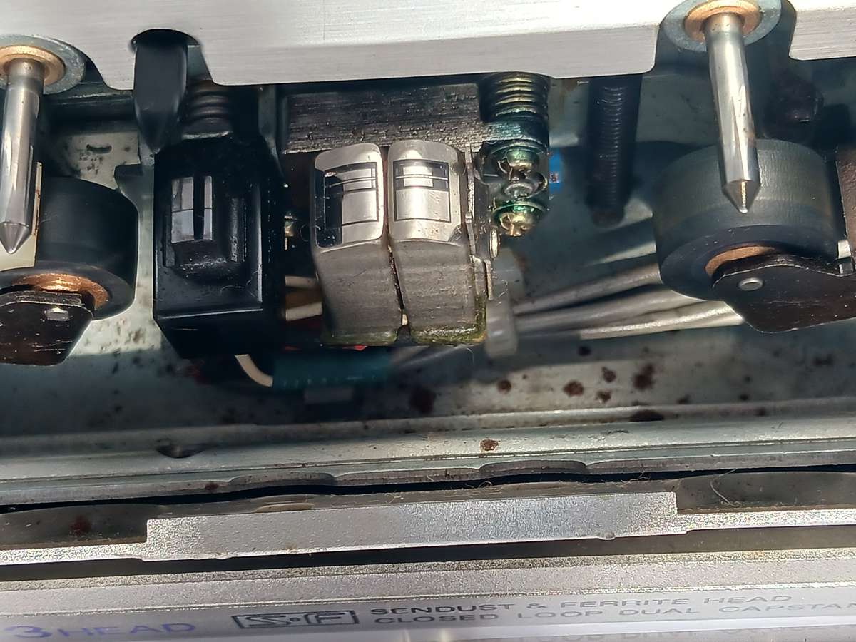 Sony TC - K71    ( 3-Head Tape Deck,in good working condition,recently serviced )