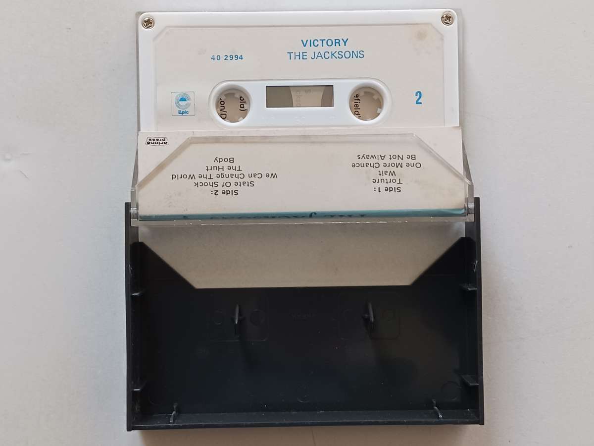 Jacksons - Victory  ( Scares 1984 SA released Music Cassette )