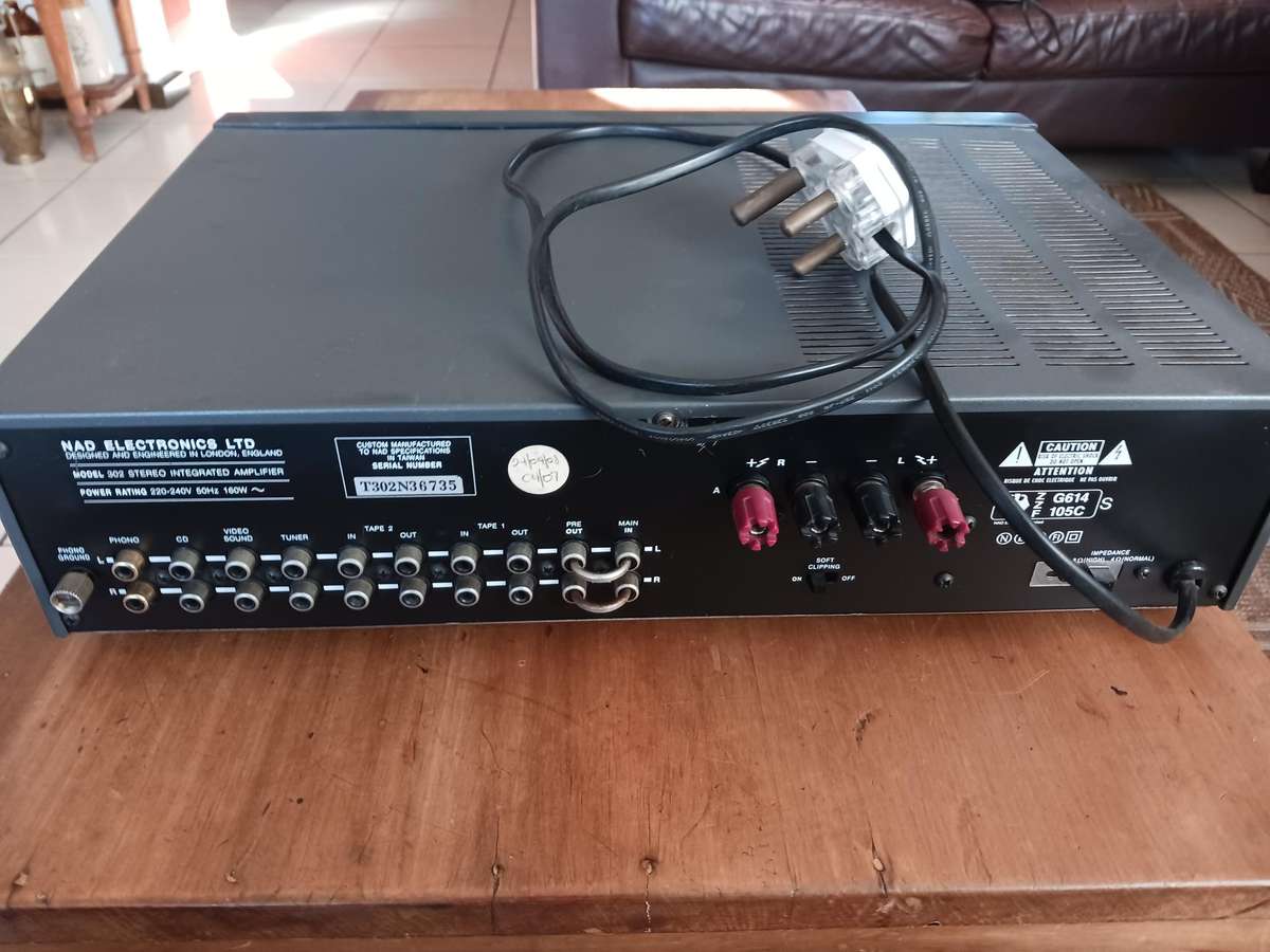 Nad 302-Amplifier 25 watts  ( 1993-1994 Hi Fi choise best buy )