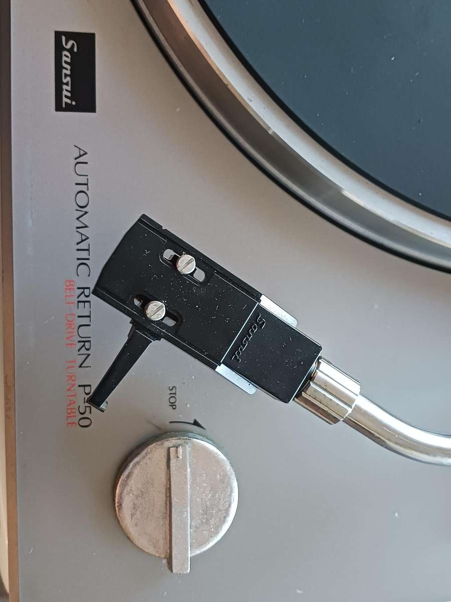 Sansui P-50  -   Turntable in a clean working  condition