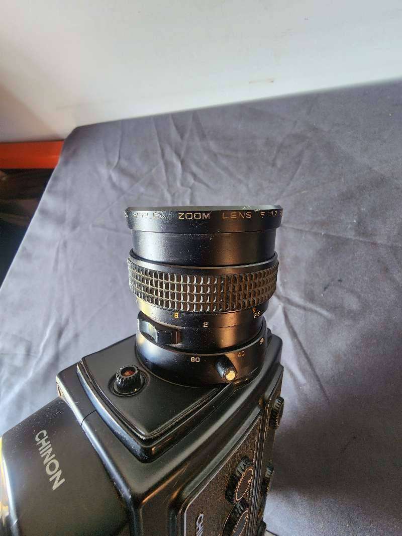 Chinon 805 SM Super 8 CameraMotor Runs, Zoom Works