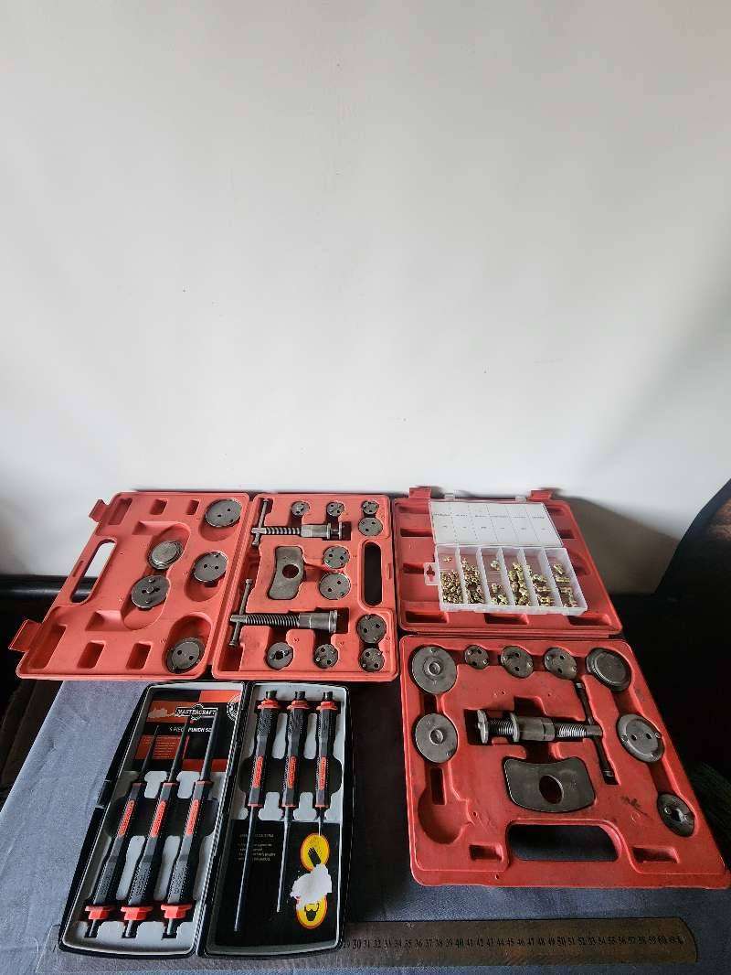 Mechanics Lot Brake Caliper Rewind + Grease Nipples + Punches