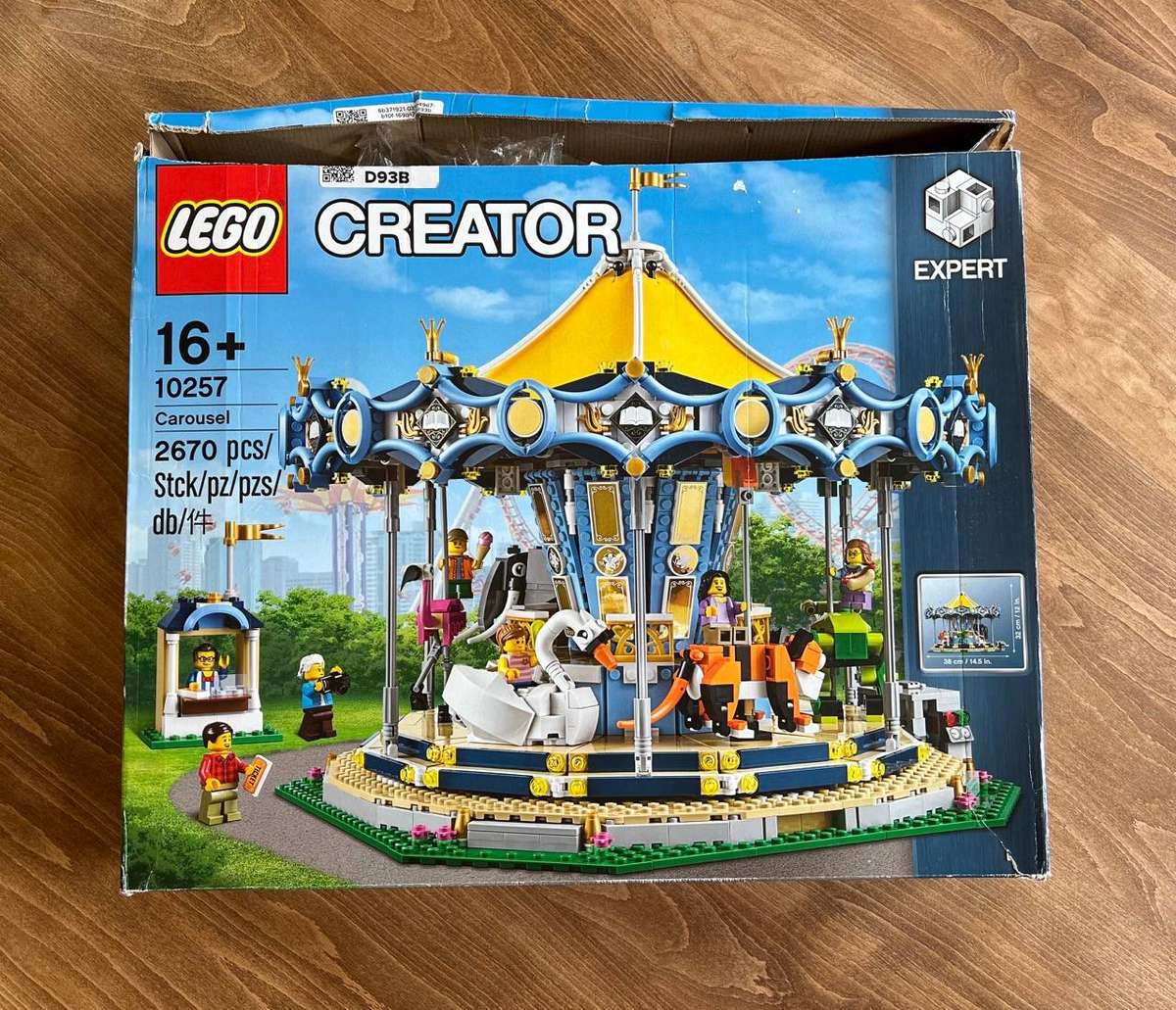 New LEGO Creator Expert Carousel - New in Opened Box - Discontinued (10257)