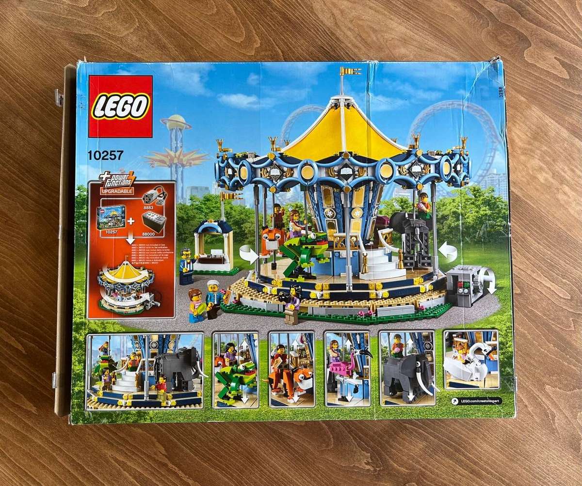 New LEGO Creator Expert Carousel - New in Opened Box - Discontinued (10257)