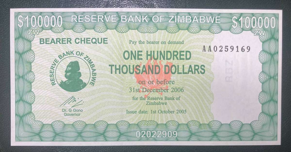 Zimbabwe 10/2005 $100,000 AA serial no AUNC
