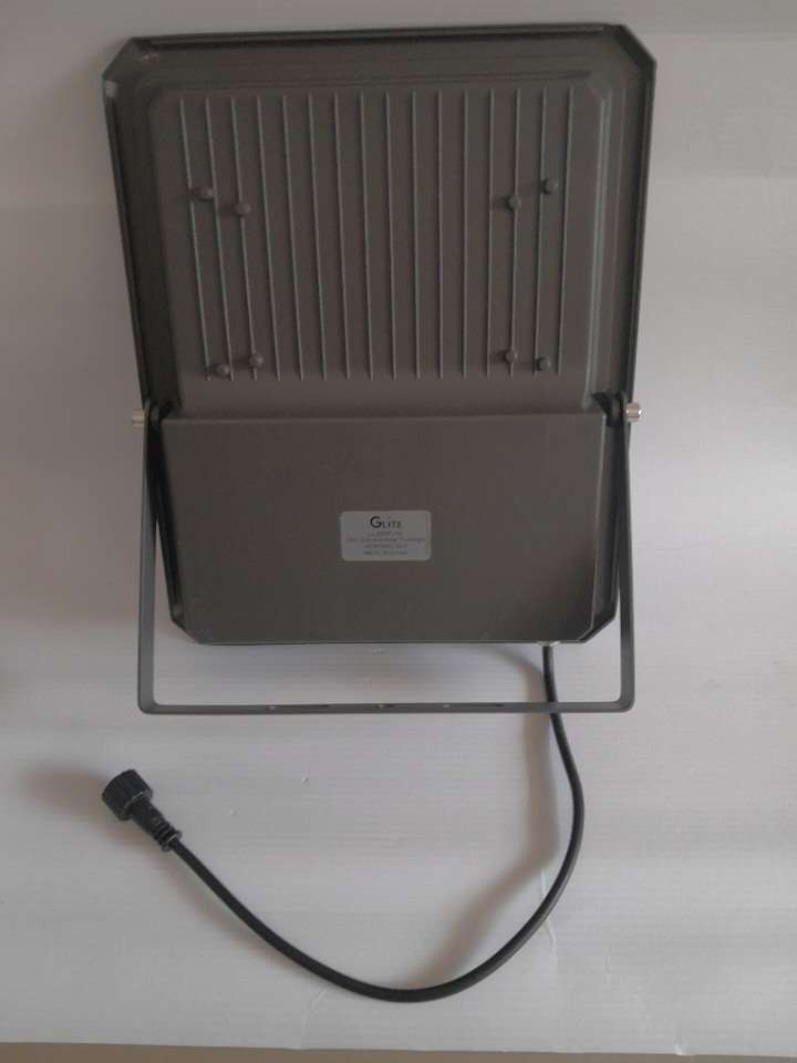 100W Glite LED Solar Floodlight