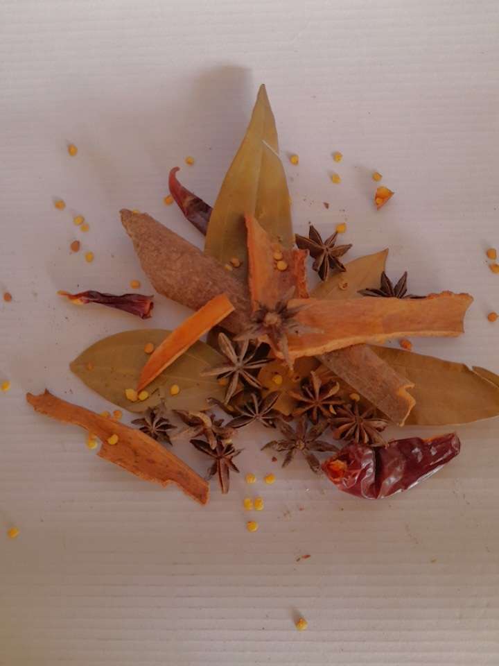 Chilli Thyme - Cayenne Pepper Plastic Bottle Shaker 50g