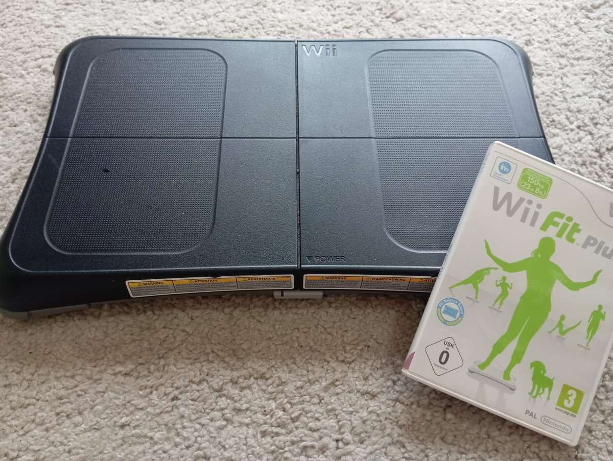 wii fit balance board with wii fit game