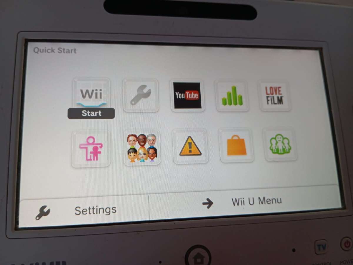 Nintendo wii u console
