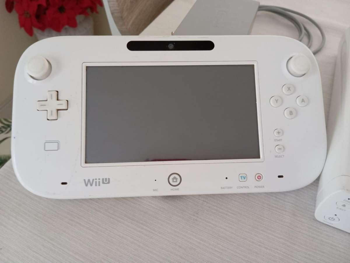 Nintendo wii u console
