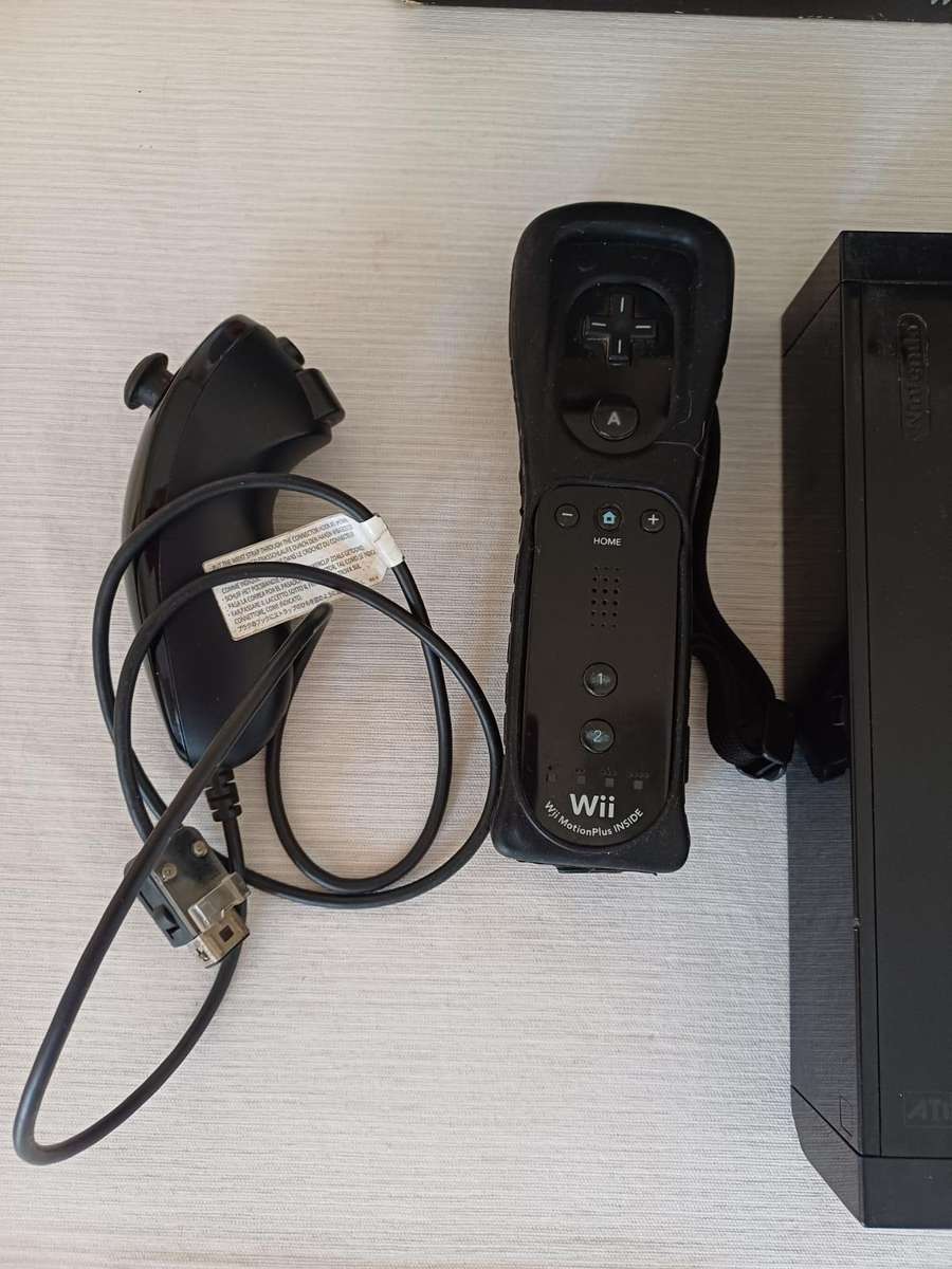 boxed wii console with wii sports and sports resort bundle