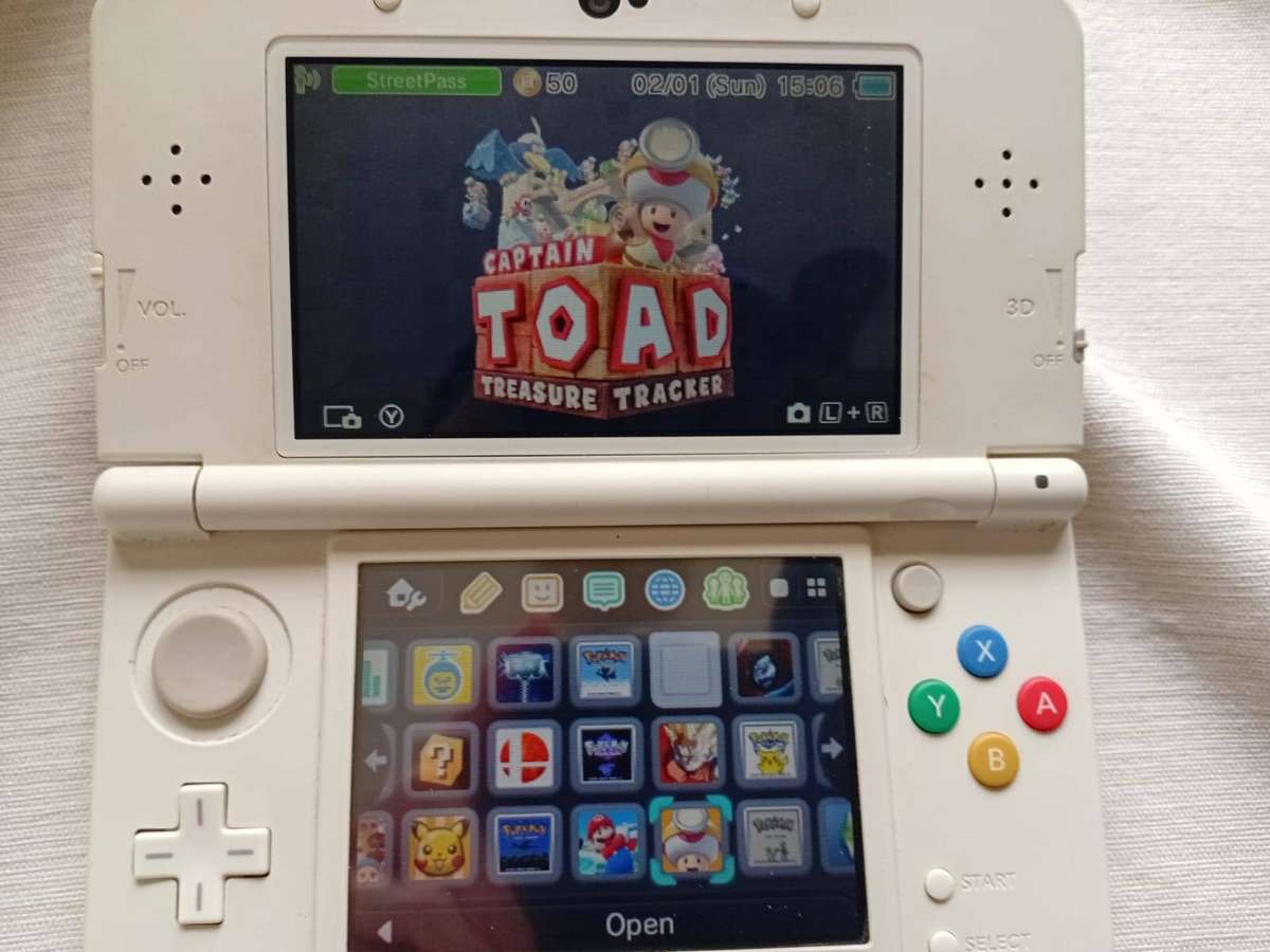 new nintendo 3ds console Boxed