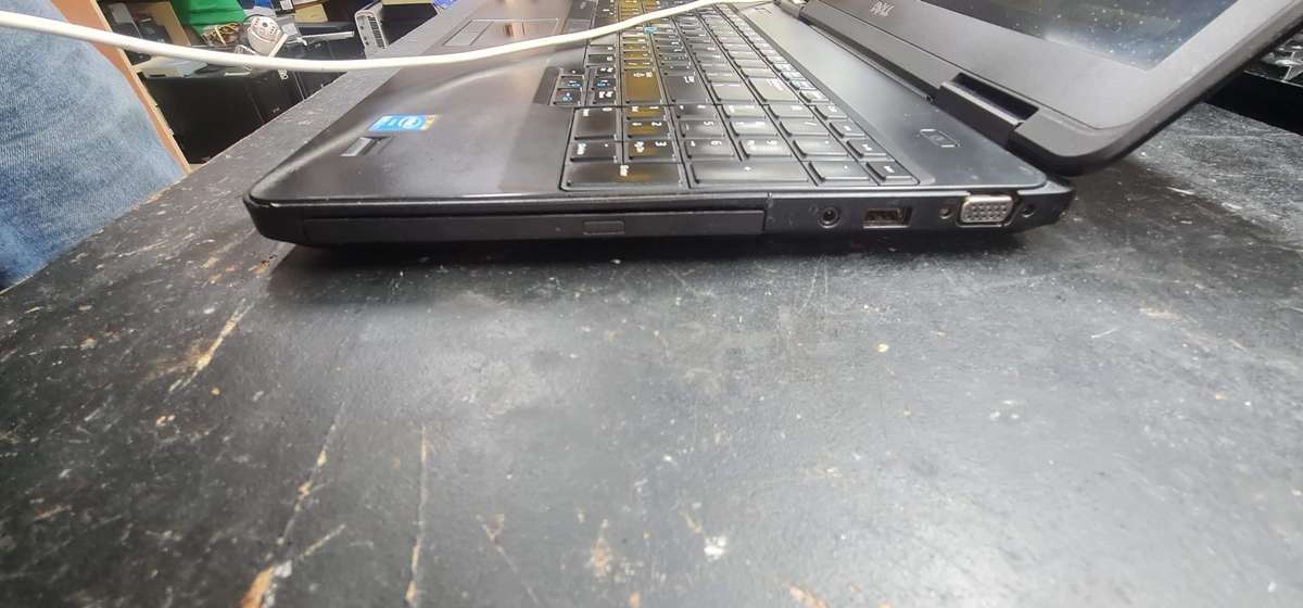 Dell i5 Latitude E5540 (2 issues read description)