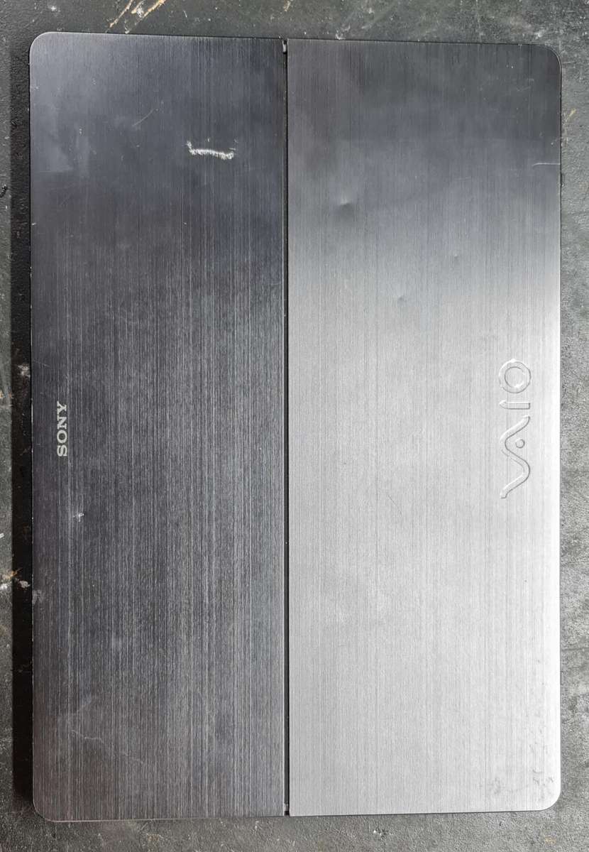 Sony Vaio (13" Touch/Tablet/Laptop) I7 4th Gen - 8GB Memory (Read Discription)