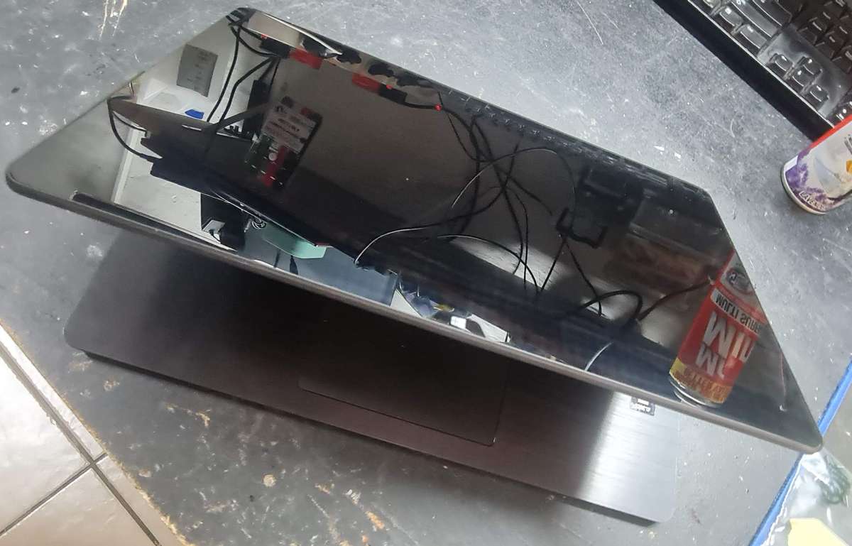 Sony Vaio (13" Touch/Tablet/Laptop) I7 4th Gen - 8GB Memory (Read Discription)