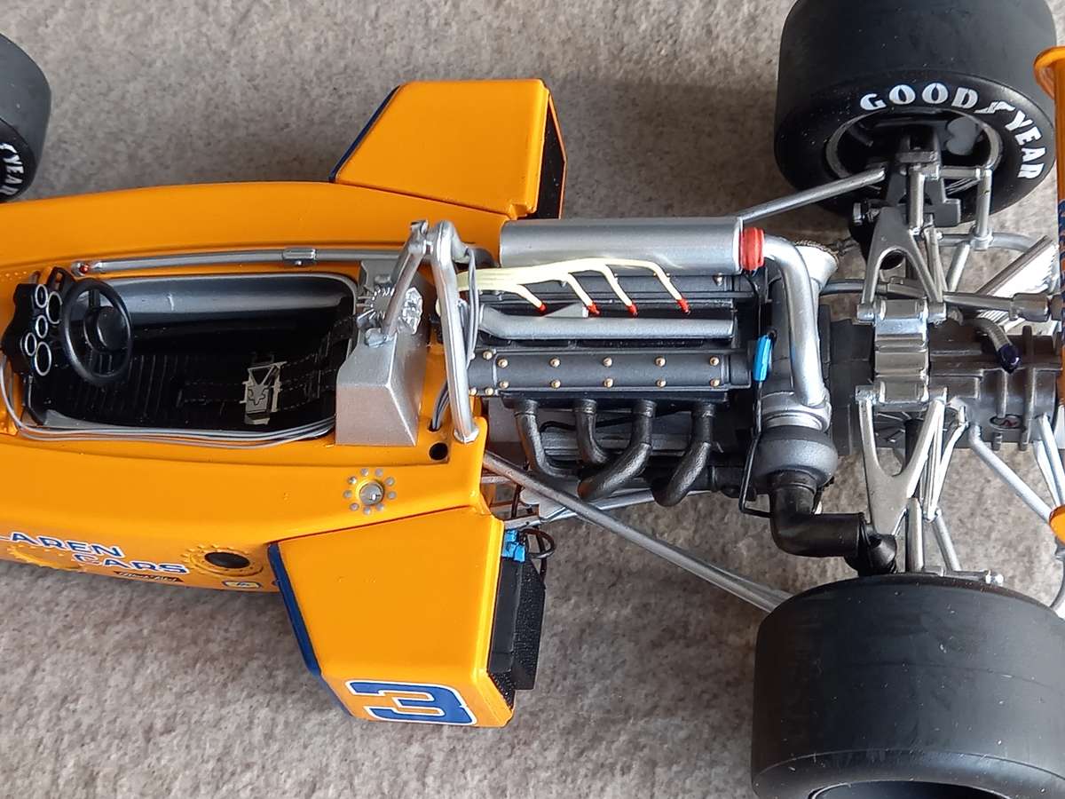 McLaren M16 Indy car - 1974 Indianapolis winner - Rutherford - Carousel 1/18