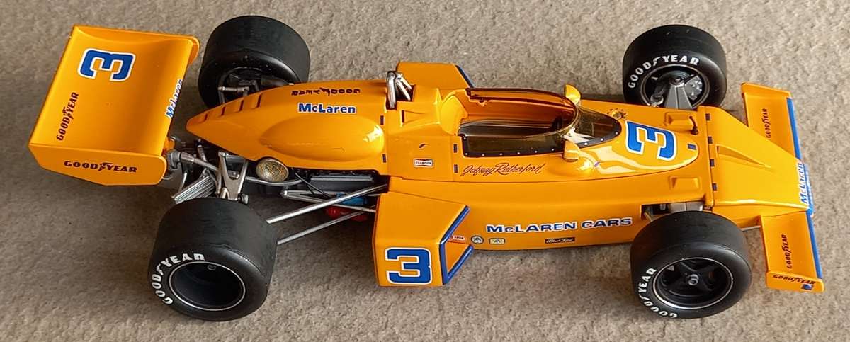 McLaren M16 Indy car - 1974 Indianapolis winner - Rutherford - Carousel 1/18