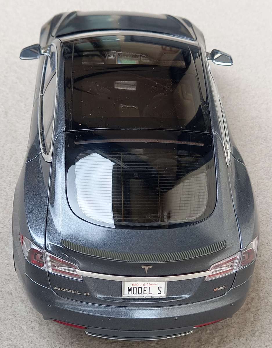 Tesla Model S Mk1 - Pioneer EV - 2013-2016