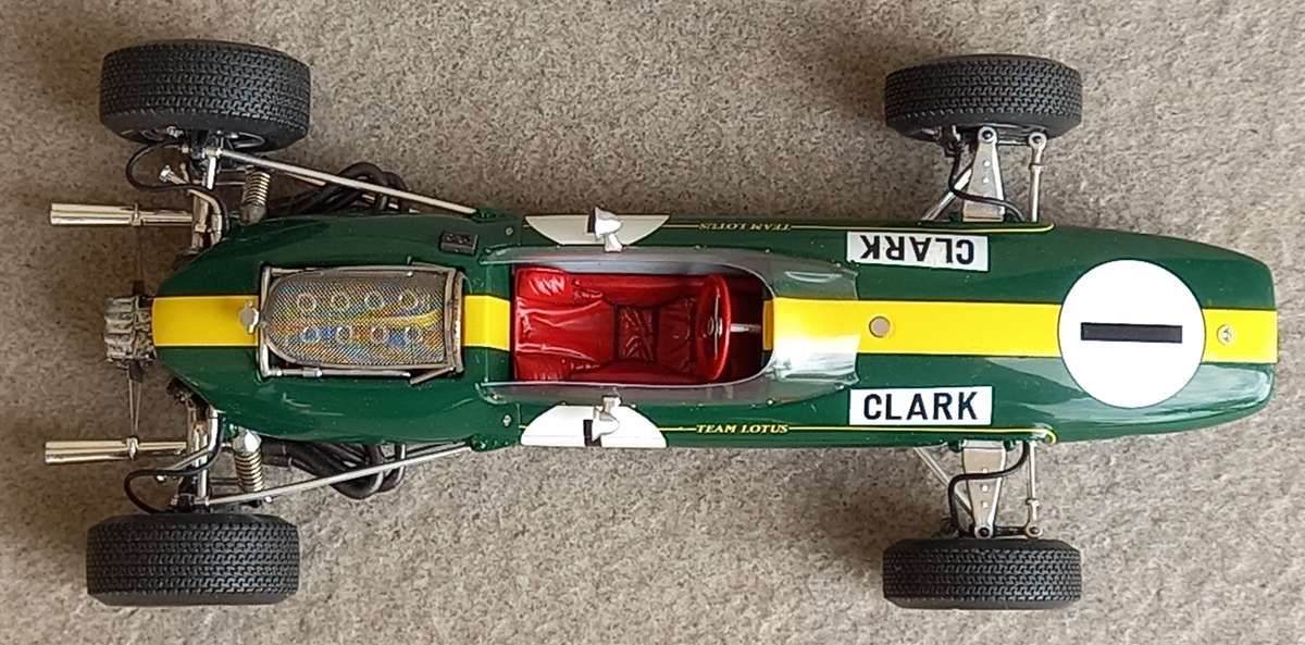 Lotus 33 - Jimmy Clark - 1965 World Champion - Spark 1/18