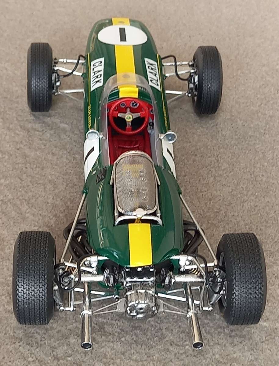 Lotus 33 - Jimmy Clark - 1965 World Champion - Spark 1/18