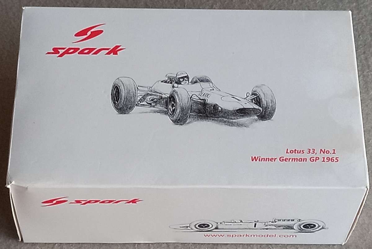 Lotus 33 - Jimmy Clark - 1965 World Champion - Spark 1/18