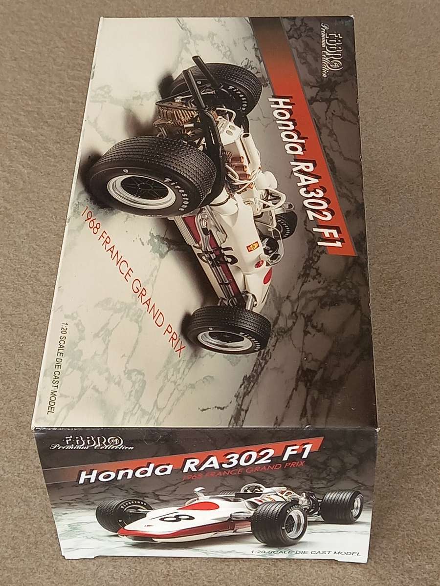 Honda RA302 - 1968 - Ebbro 1/20