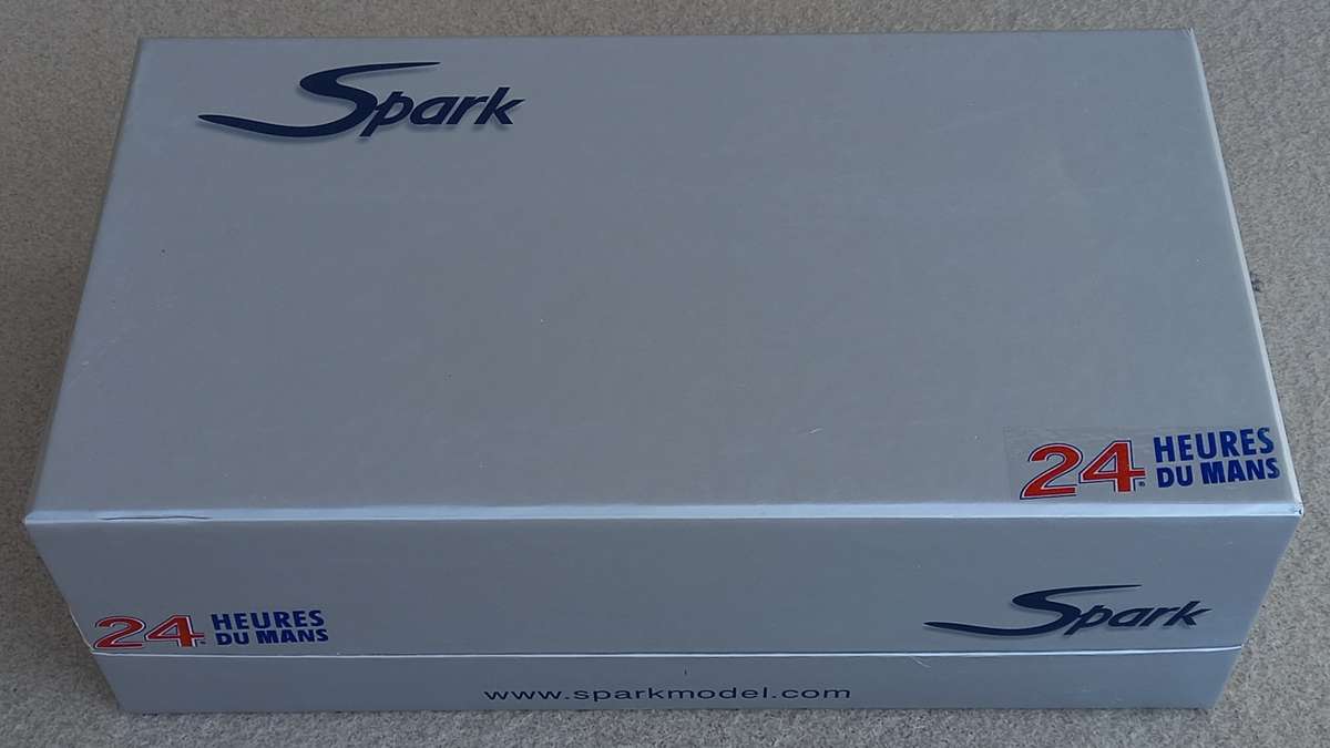 Audi R10 TDI - 2007 Le Mans winner - Spark 1/18