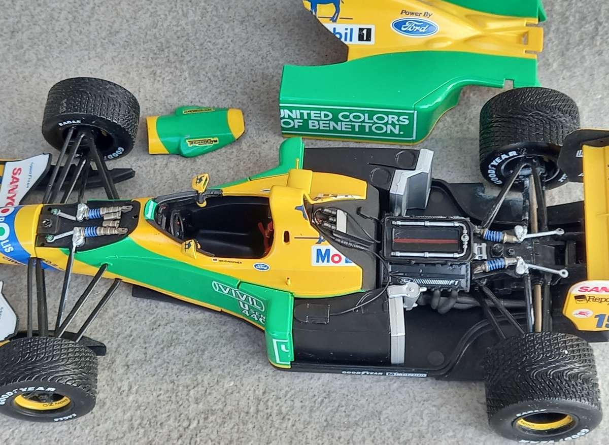 Benetton B192 - Schumacher's first F1 win - 1992 Spa - Minichamps 1/18