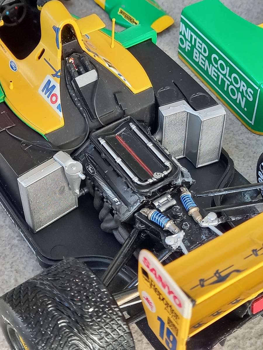 Benetton B192 - Schumacher's first F1 win - 1992 Spa - Minichamps 1/18