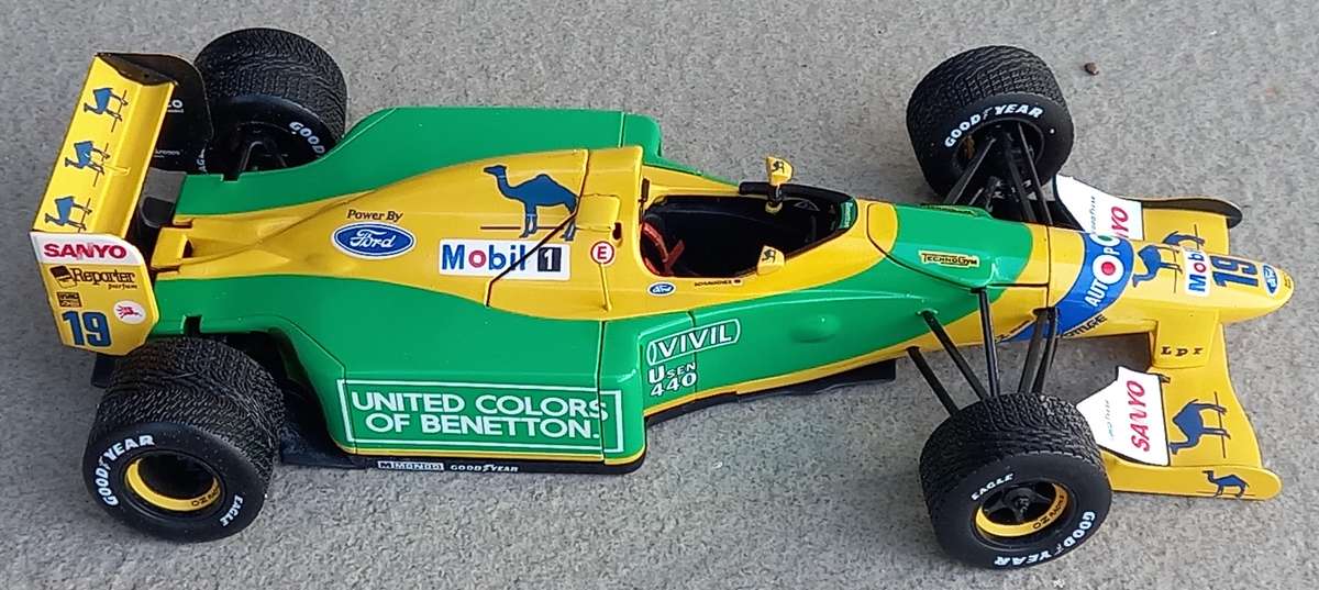 Benetton B192 - Schumacher's first F1 win - 1992 Spa - Minichamps 1/18