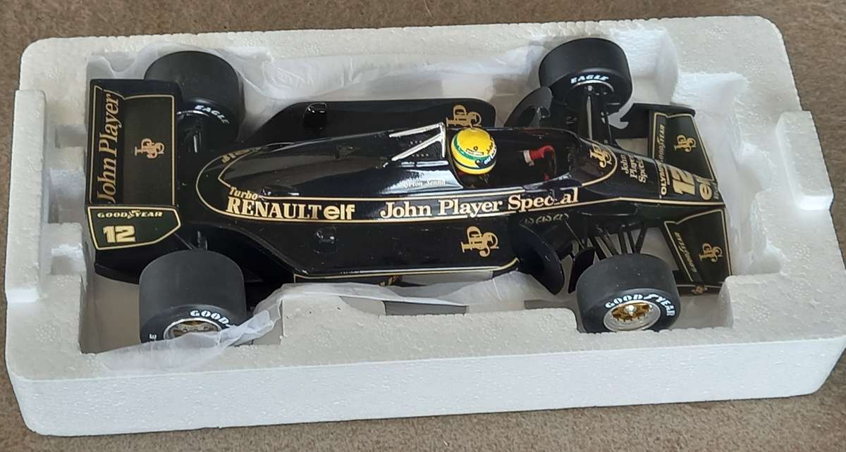 Lotus 97T - 1985 - Senna's first win - Full JPS livery - Minichamps 1/18
