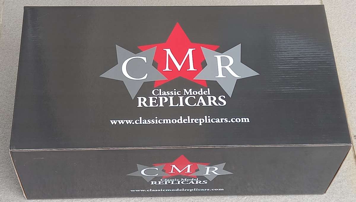 Ford GT40 Mk 1 - 1968 Le Mans winner - Big CMR 1/12 scale