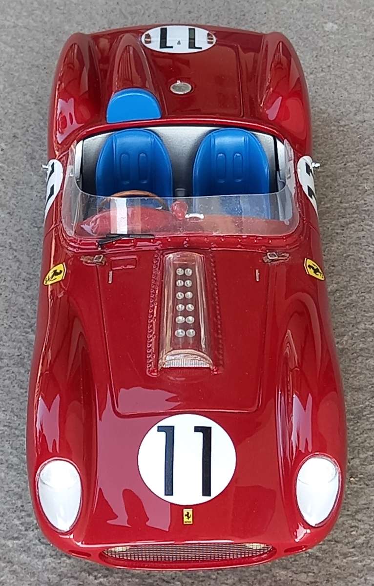 Ferrari 250 Testa Rossa V12 spider - 1960 Le Mans winner - CMF Special Limited issue 1/18