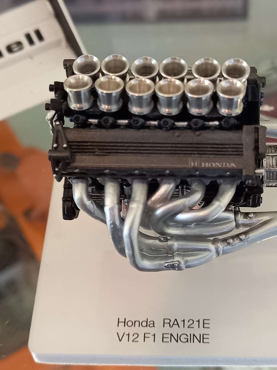Honda RA121E V12 F1 engine - 1991/2 - Display stand - TSM 1/18