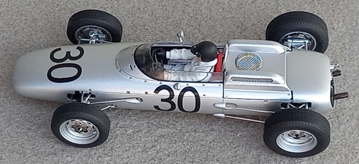 Porsche 804 F1 car - 1962 French GP winner - Gurney - Autoart Signature Ltd Edition 1/18