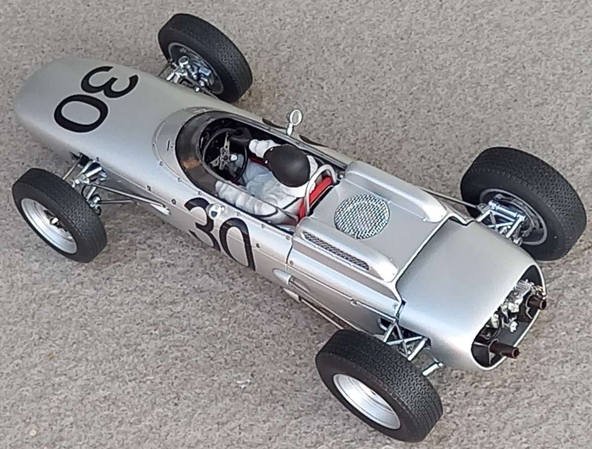 Porsche 804 F1 car - 1962 French GP winner - Gurney - Autoart Signature Ltd Edition 1/18